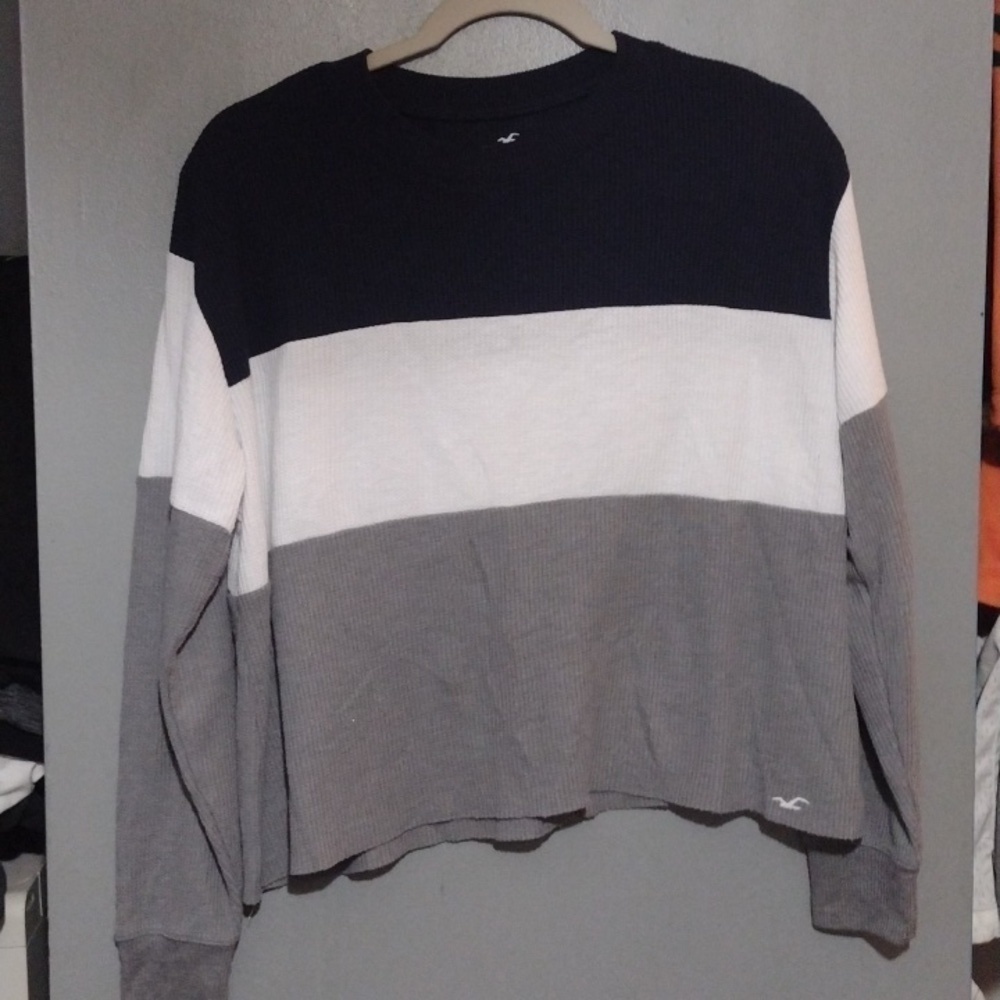 HOLLISTER Crop Top Boyfriend Tee Shirt Long Sleeve Striped Womens size  Small